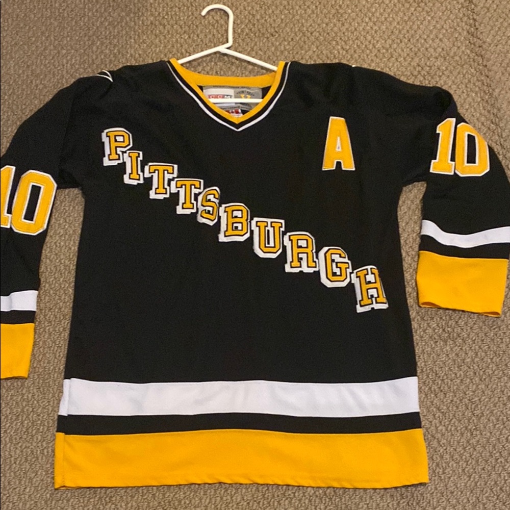 CCM Black and Yellow Hockey Jersey with Vintage Style